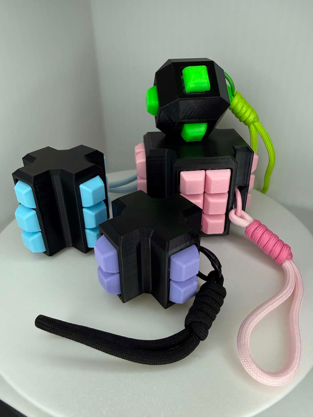 Brikliks™ Brick-Like Clickers