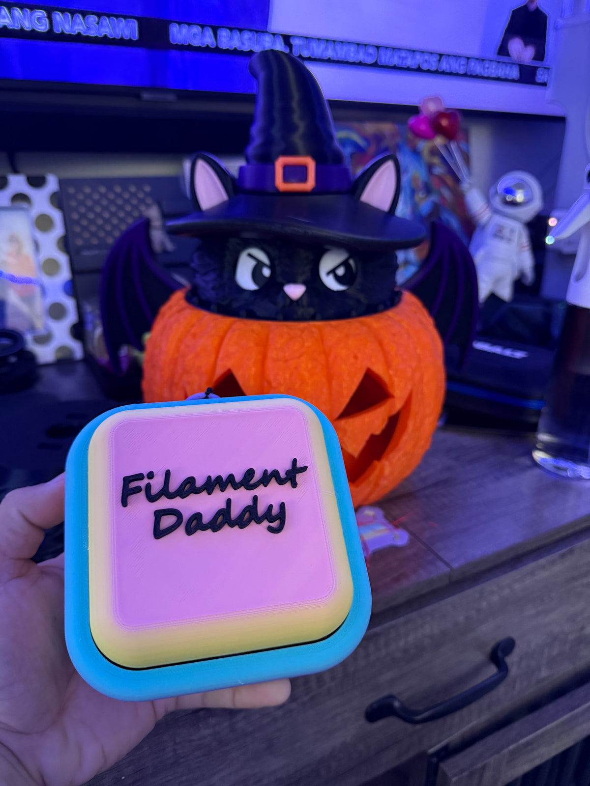 🎯 Giant Custom Clicker — Personalized Name/Word