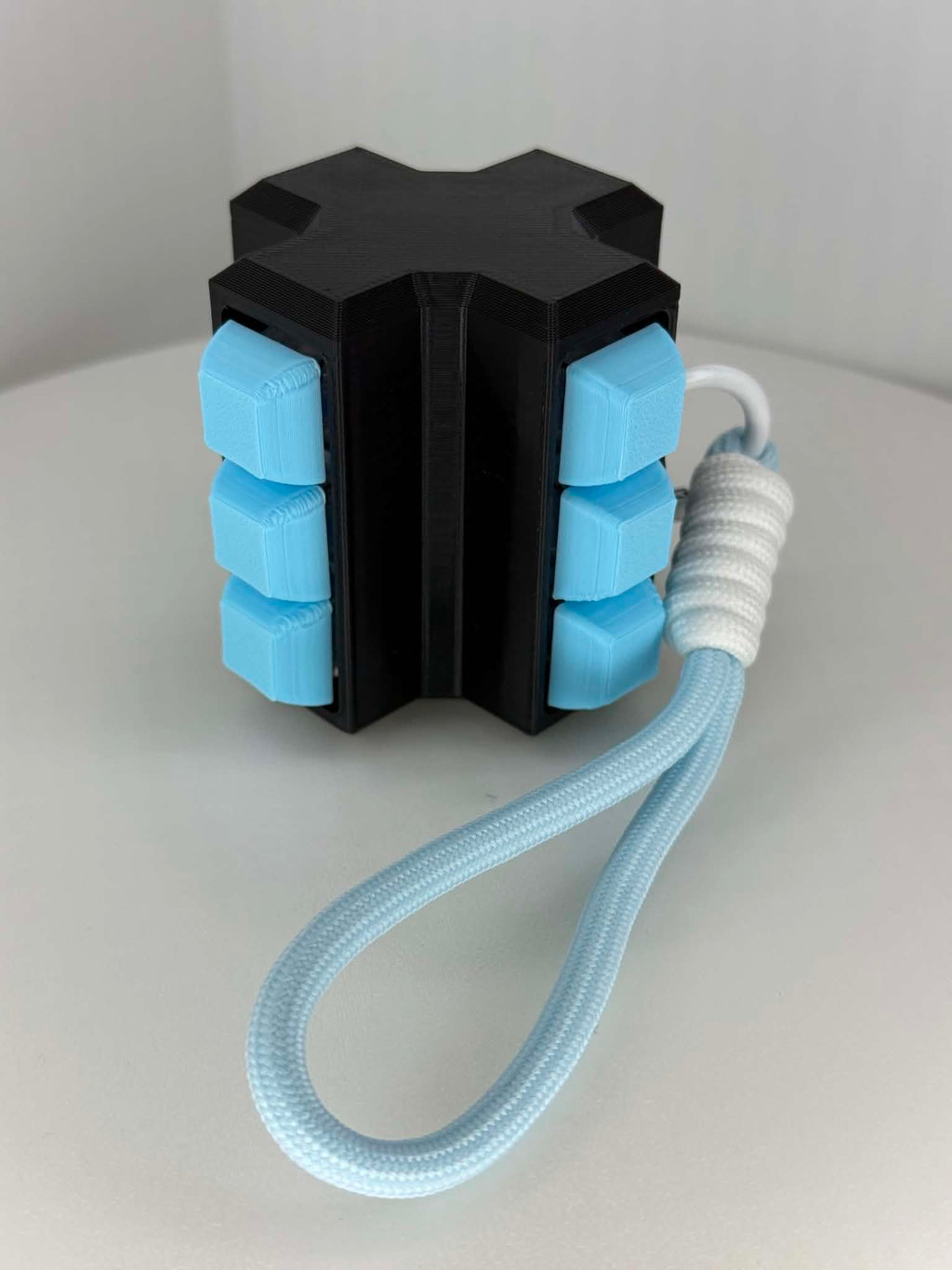 Brikliks™ Brick-Like Clickers