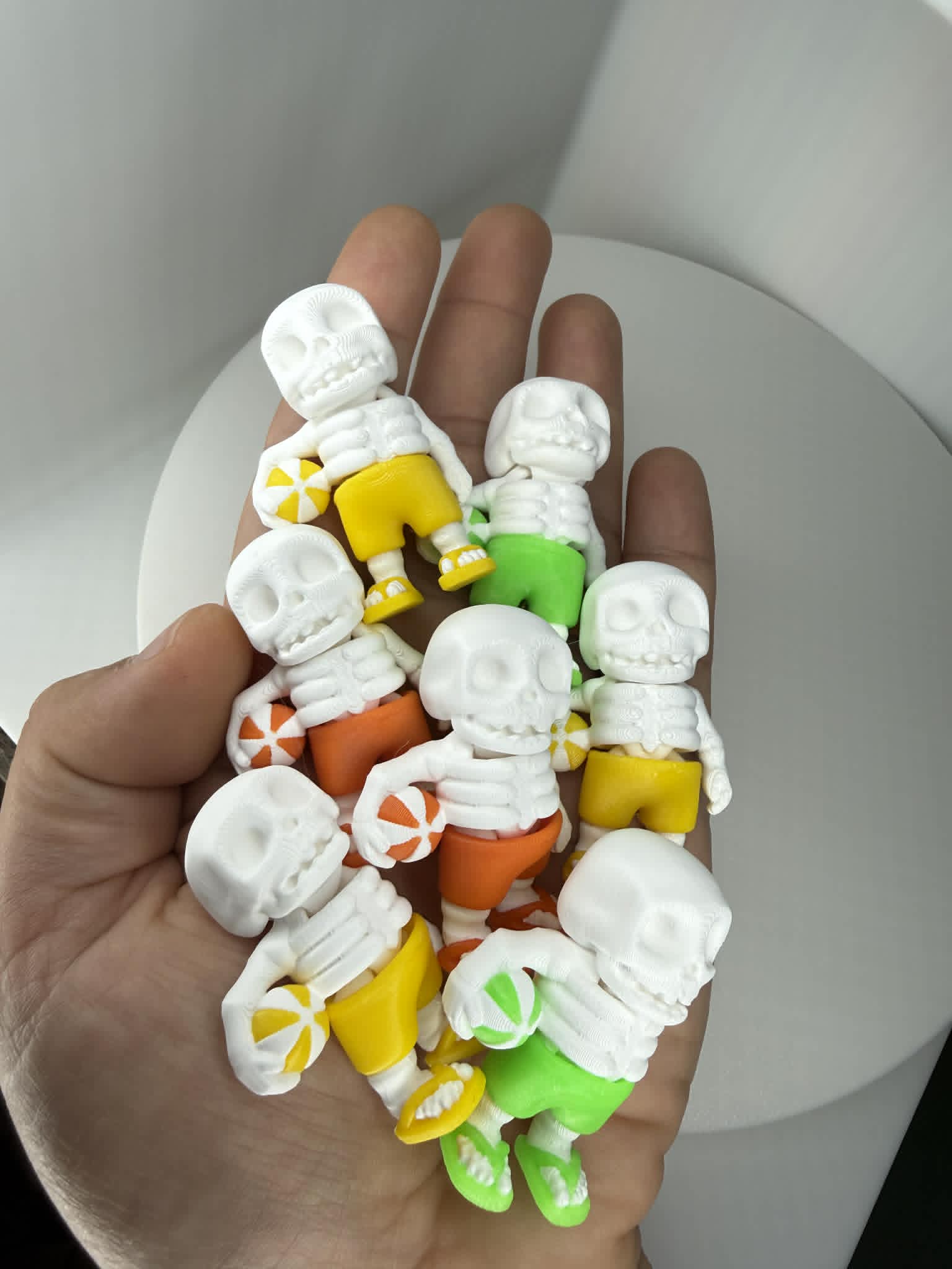 Articulated Summer Skelly - Mini